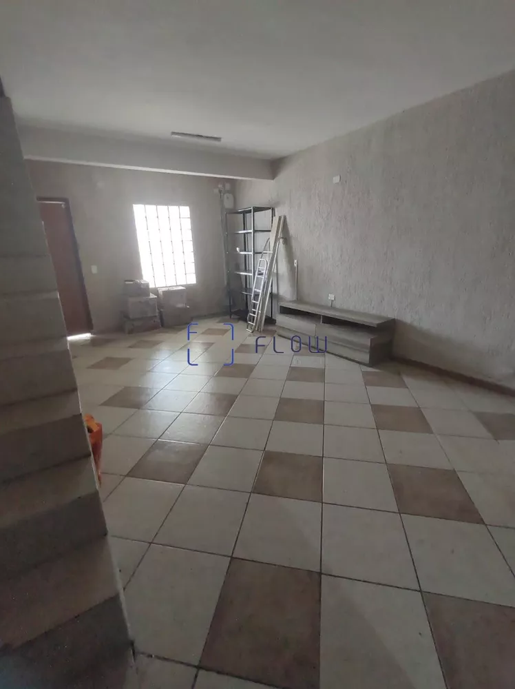 Casa à venda e aluguel com 4 quartos, 158m² - Foto 1