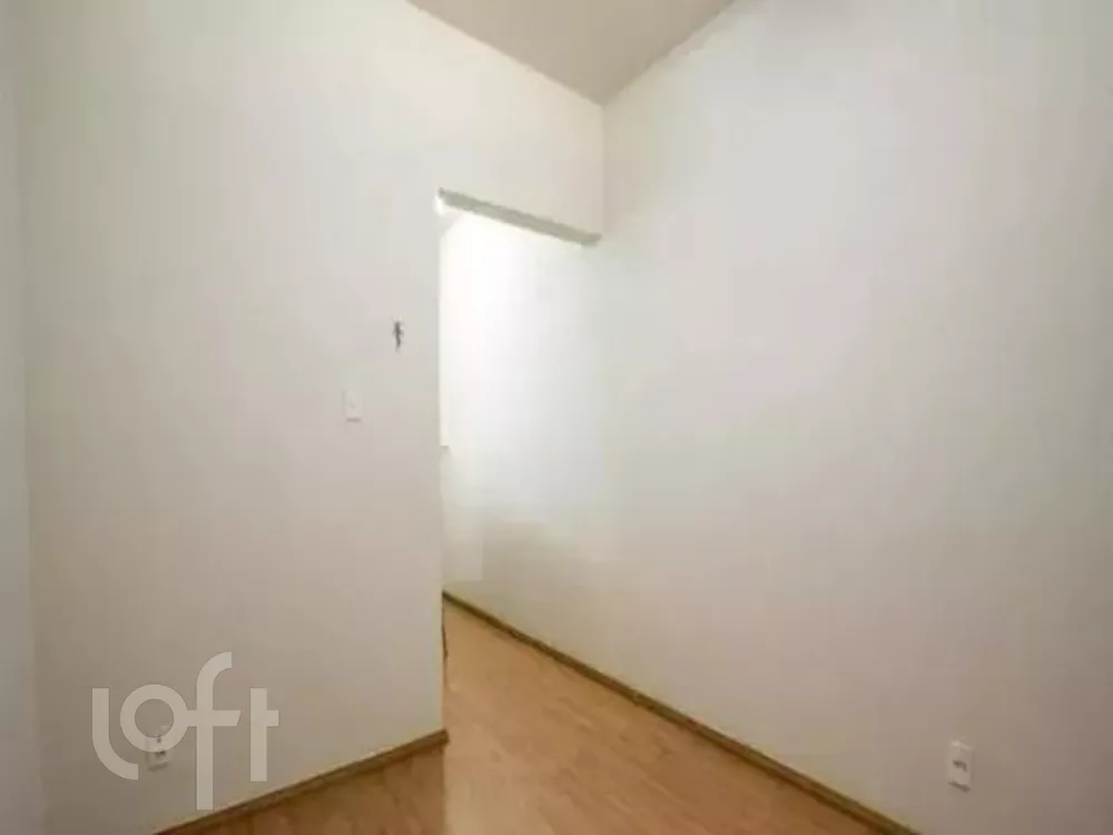 Apartamento à venda com 1 quarto, 38m² - Foto 3