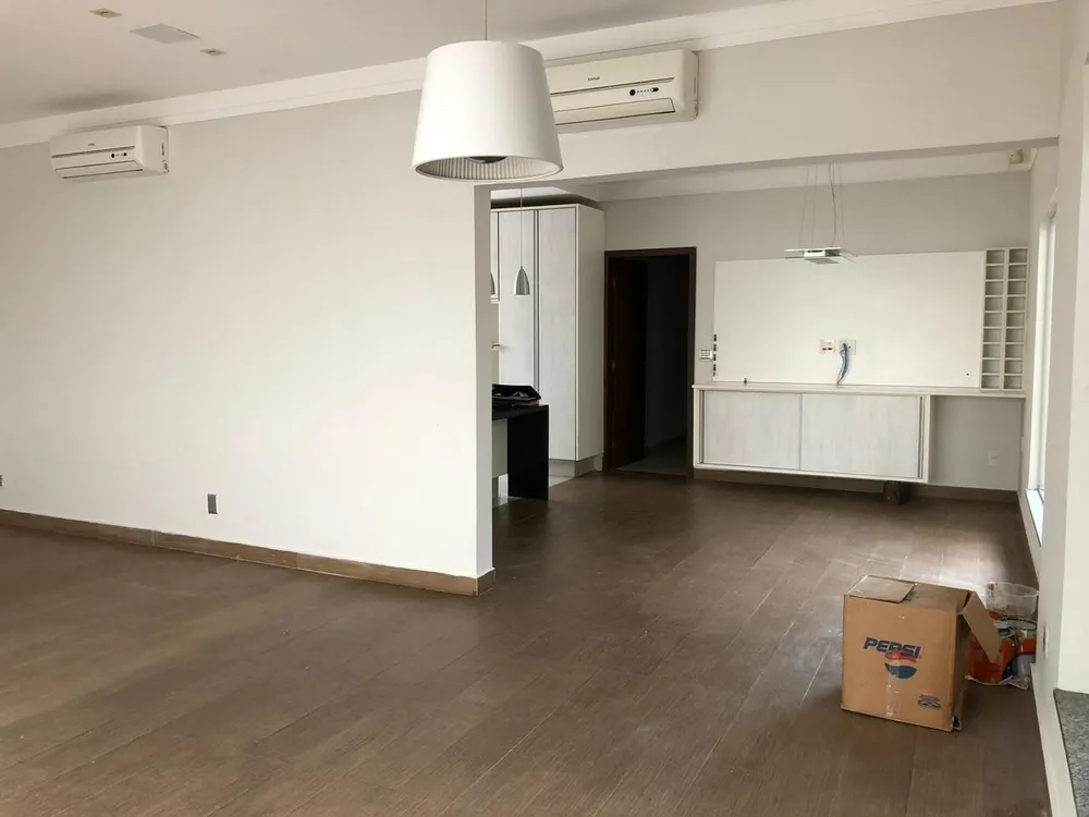 Casa, 5 quartos, 300 m² - Foto 1