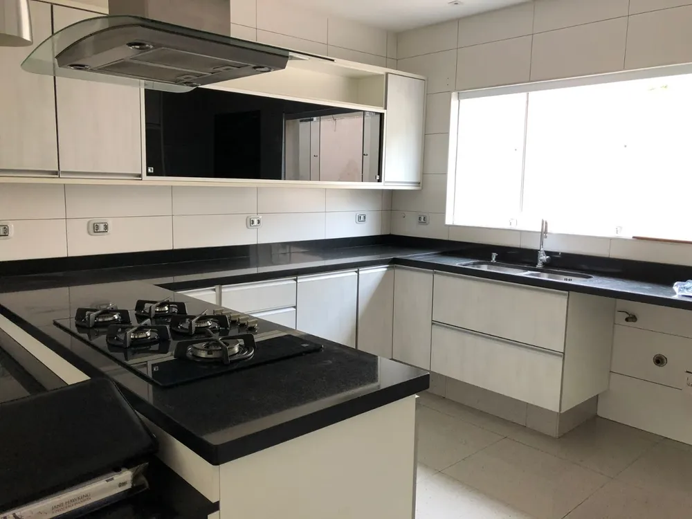 Casa, 5 quartos, 300 m² - Foto 4