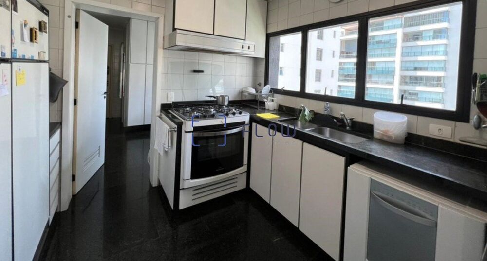 Apartamento, 4 quartos, 220 m² - Foto 6