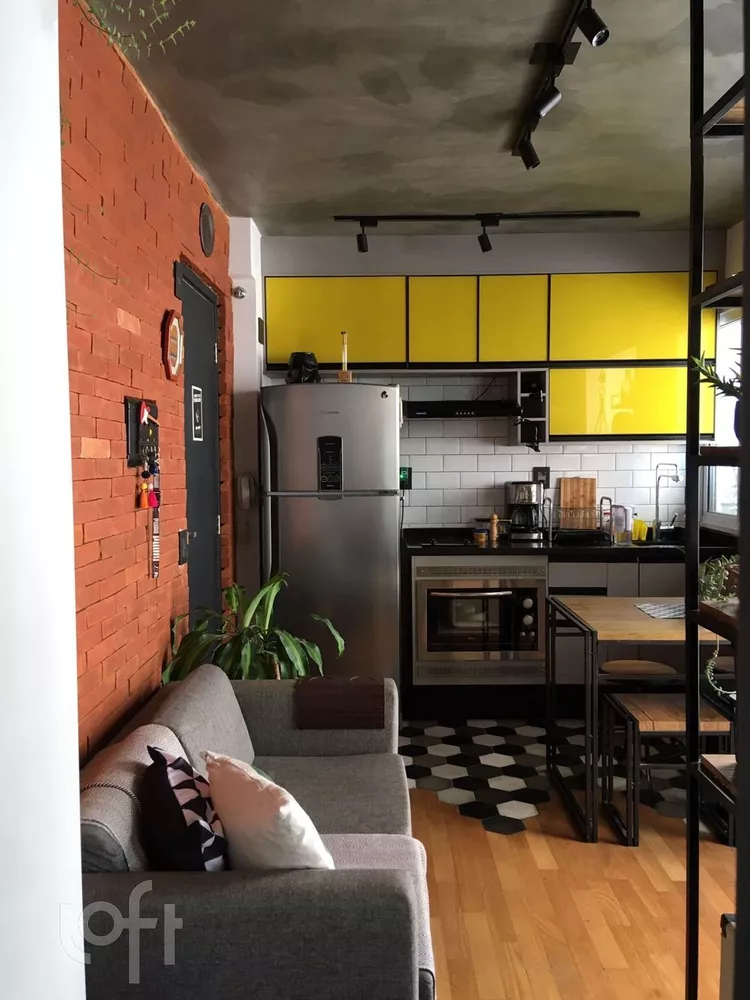 Apartamento à venda com 1 quarto, 29m² - Foto 1