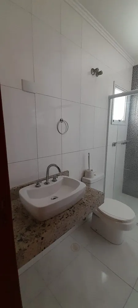 Casa, 3 quartos, 215 m² - Foto 9