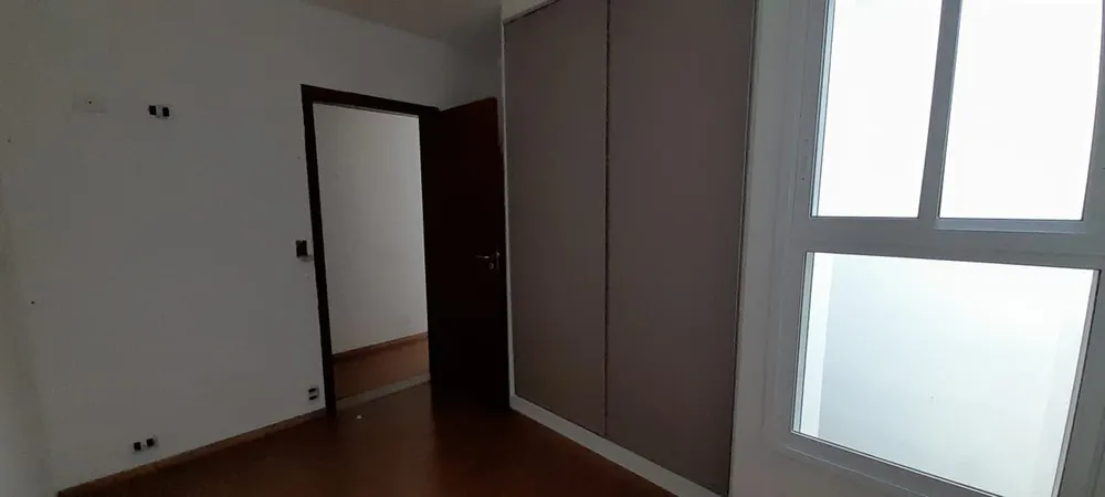 Casa, 3 quartos, 215 m² - Foto 4