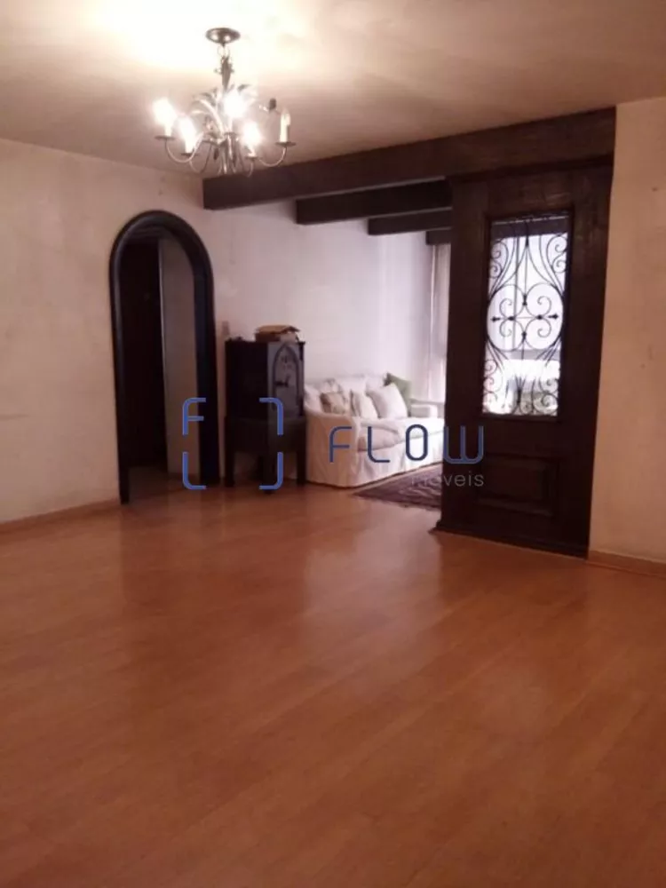 Apartamento à venda com 3 quartos, 139m² - Foto 1