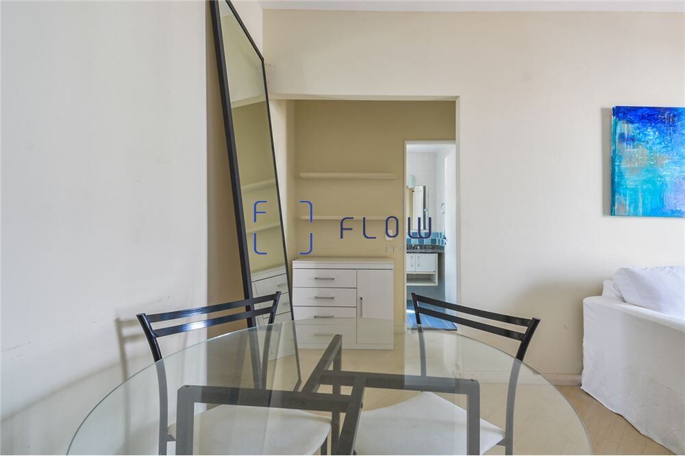 Apartamento à venda com 1 quarto, 40m² - Foto 18
