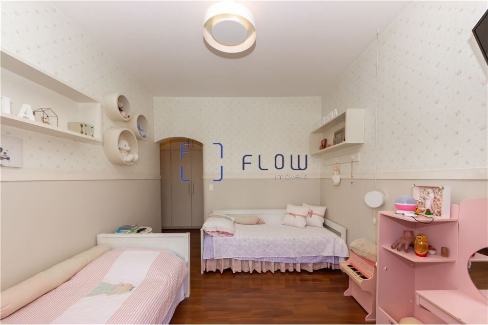 Apartamento à venda com 4 quartos, 225m² - Foto 12