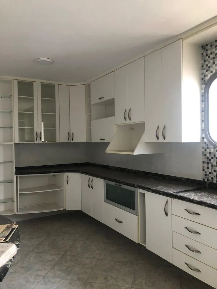 Apartamento, 3 quartos, 153 m² - Foto 2