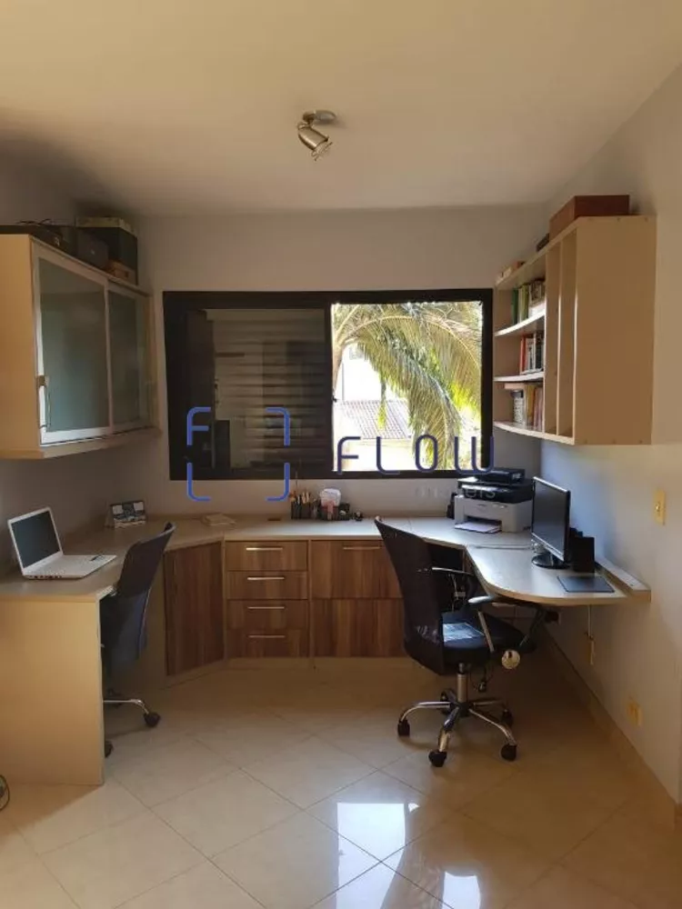 Apartamento à venda com 2 quartos, 80m² - Foto 4