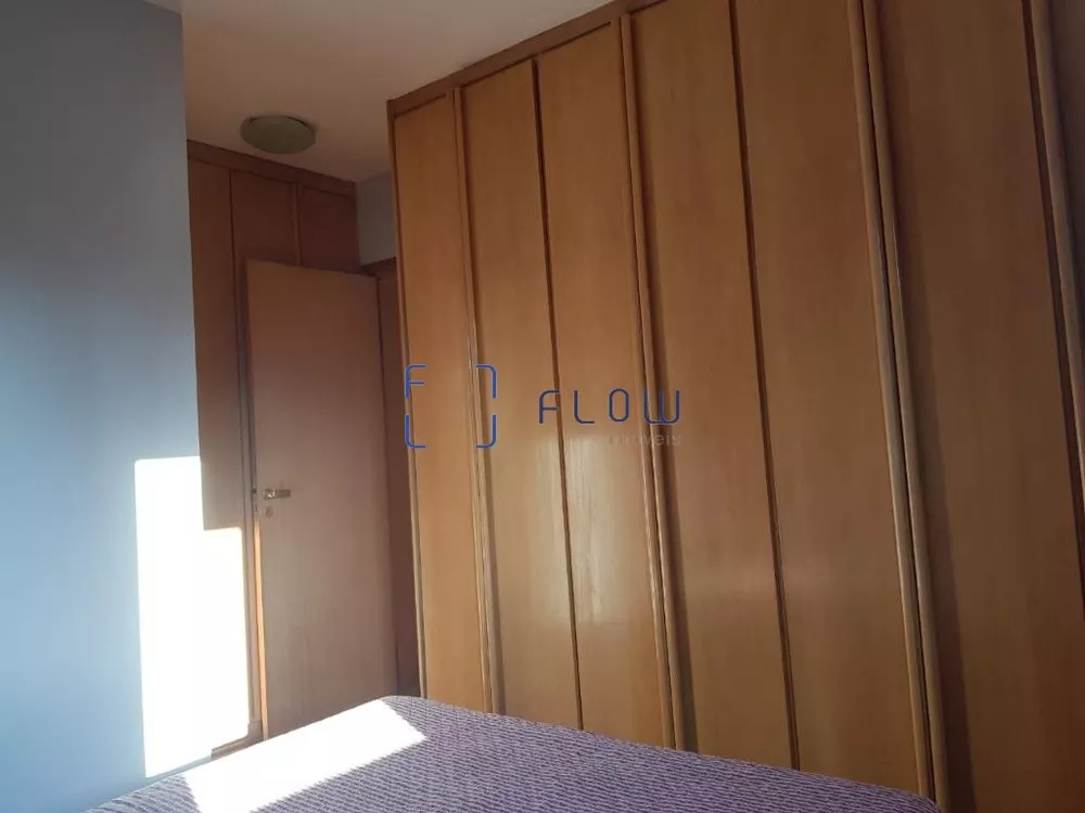 Apartamento à venda com 2 quartos, 80m² - Foto 2