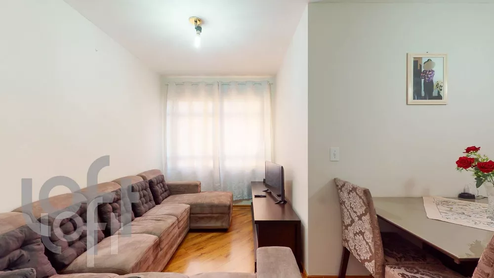 Apartamento à venda com 2 quartos, 42m² - Foto 1