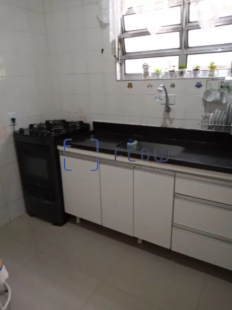 Apartamento à venda com 1 quarto, 38m² - Foto 4