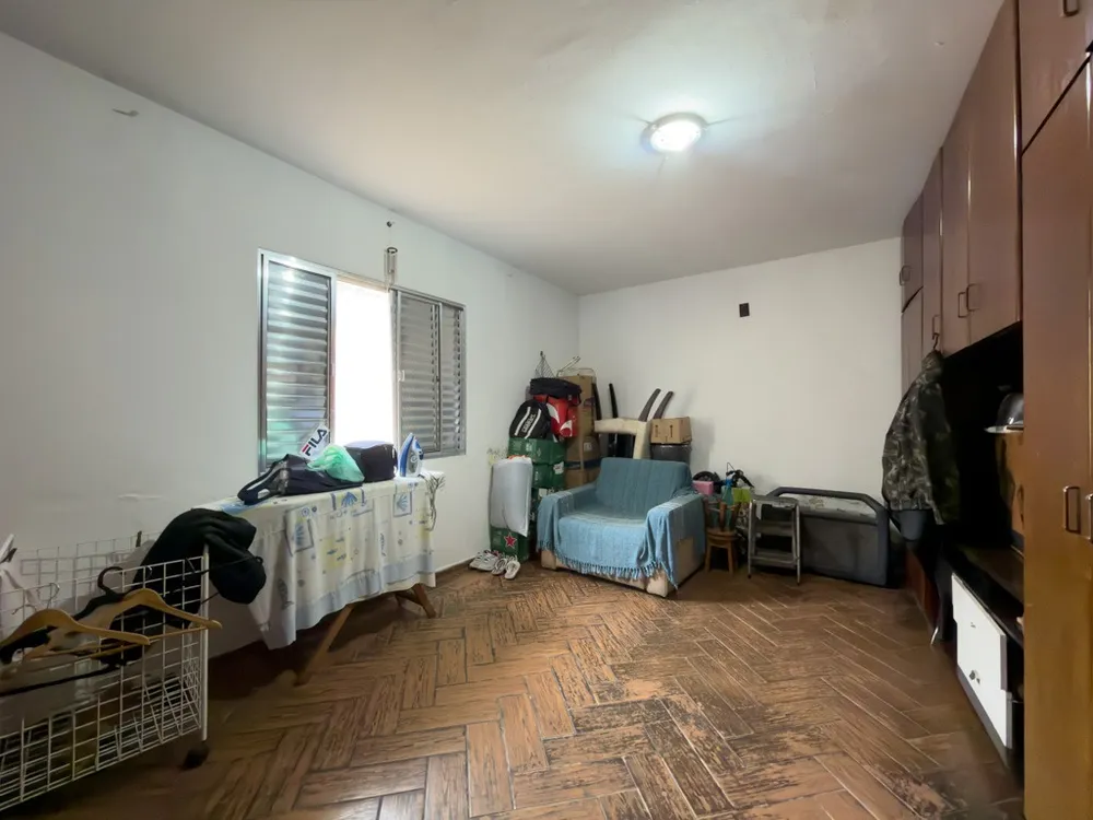 Casa, 4 quartos, 202 m² - Foto 2