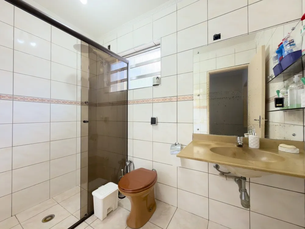 Casa, 4 quartos, 202 m² - Foto 4