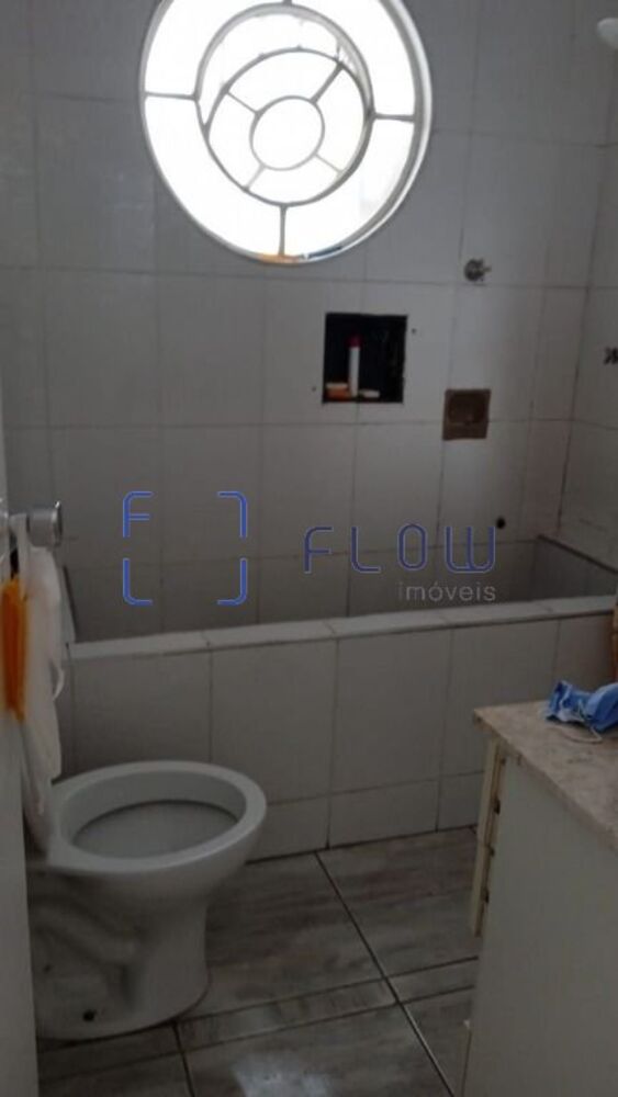 Casa à venda e aluguel com 5 quartos, 213m² - Foto 32