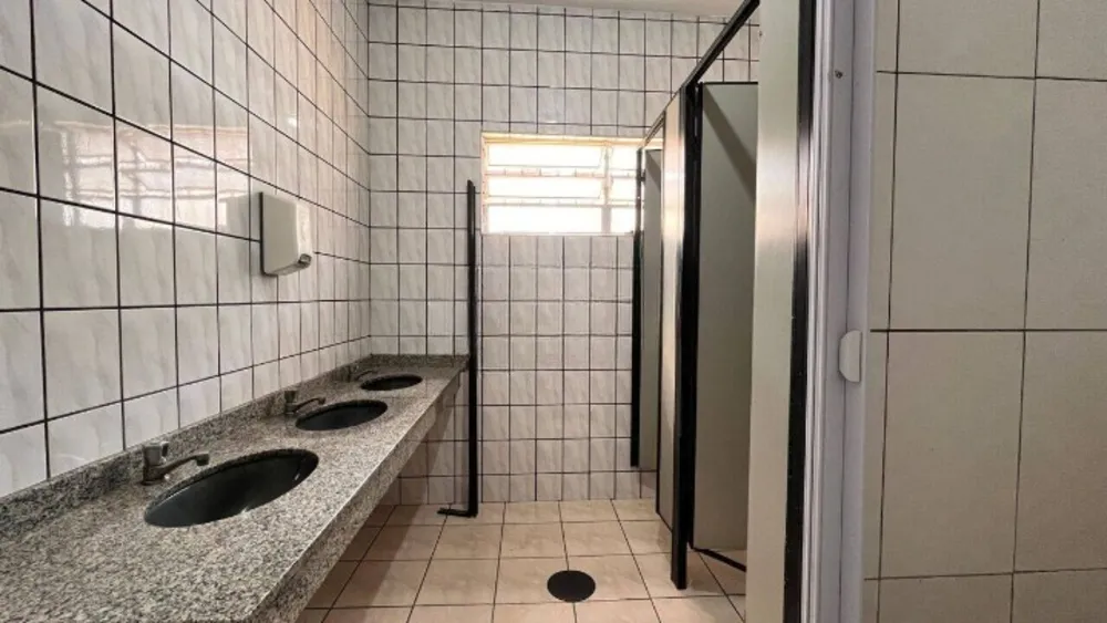 Sobrado, 9 quartos, 405 m² - Foto 6