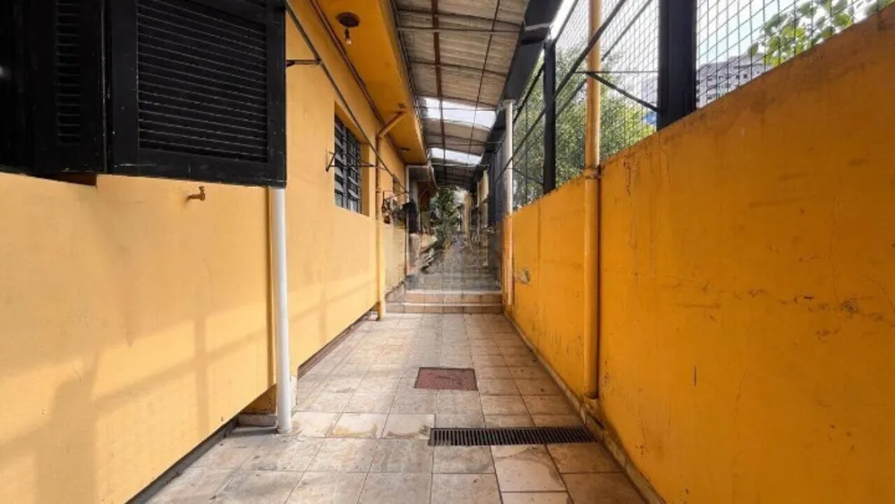 Sobrado, 9 quartos, 405 m² - Foto 4