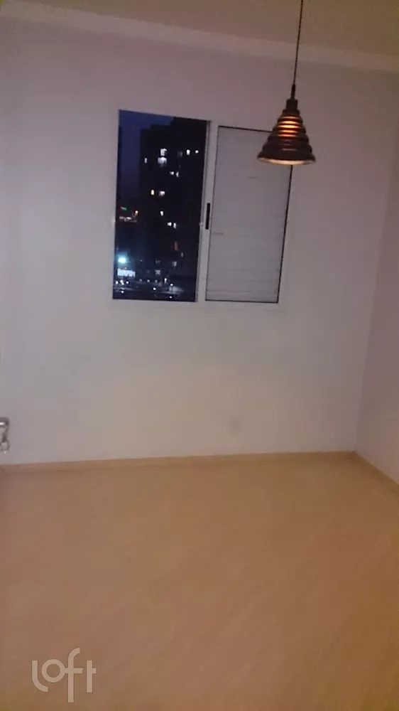 Apartamento à venda com 2 quartos, 44m² - Foto 3