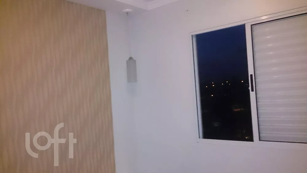 Apartamento à venda com 2 quartos, 44m² - Foto 2