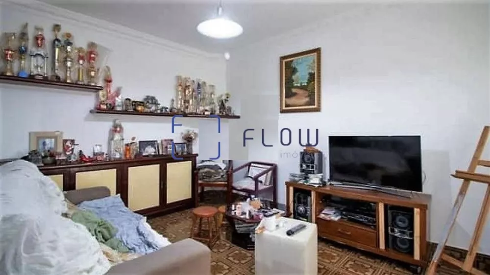 Casa à venda com 3 quartos, 217m² - Foto 2