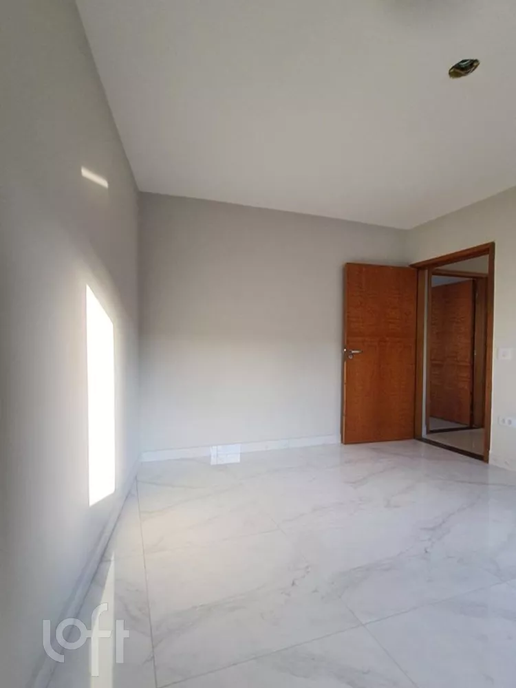 Apartamento à venda com 2 quartos, 40m² - Foto 4