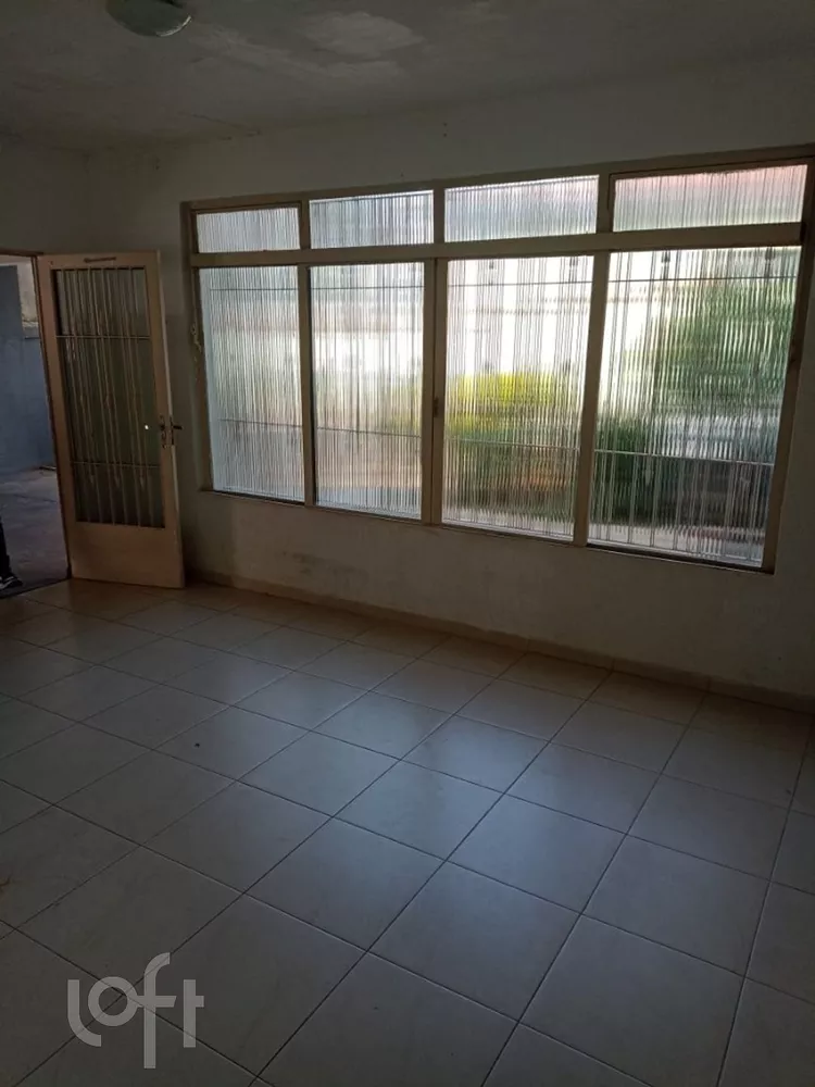 Casa à venda com 3 quartos, 260m² - Foto 3