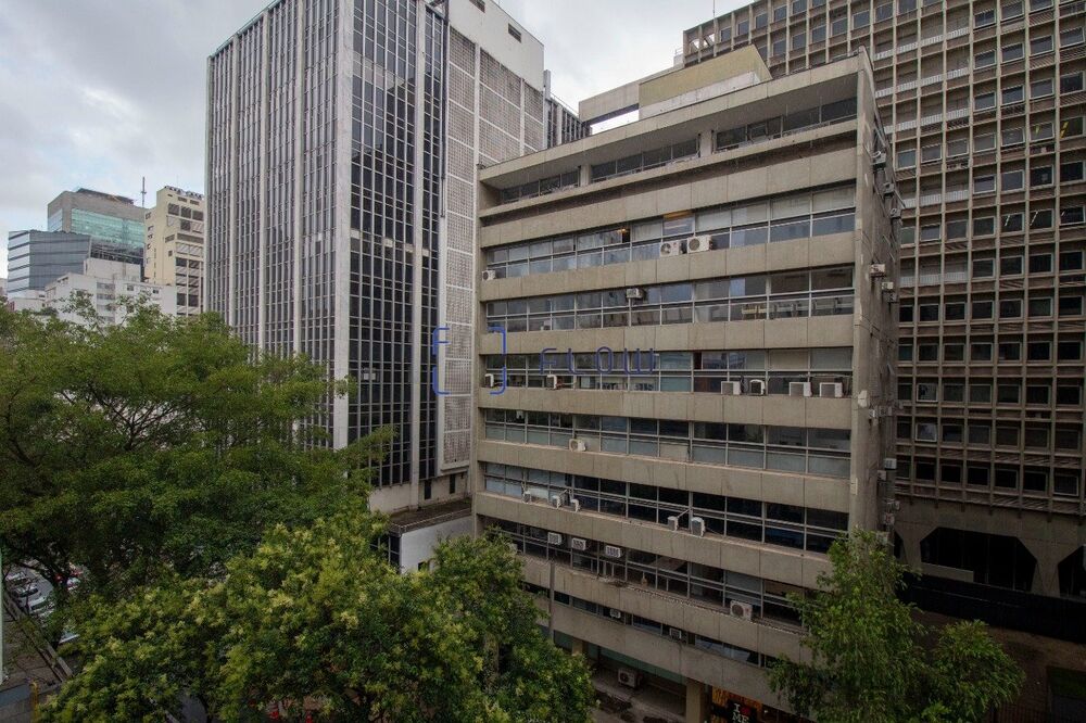 Apartamento para alugar com 1 quarto, 58m² - Foto 12