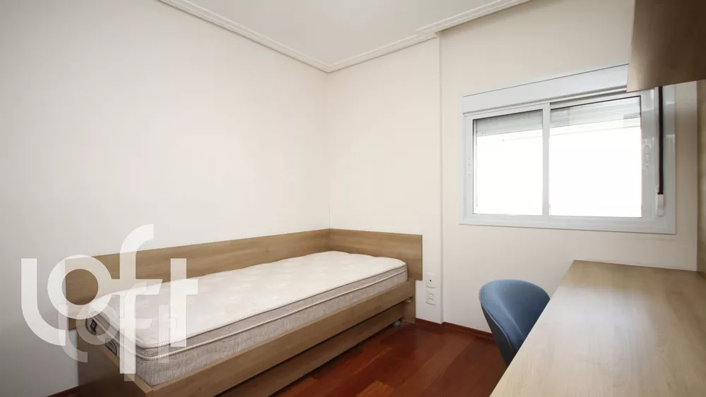 Apartamento à venda com 2 quartos, 68m² - Foto 3