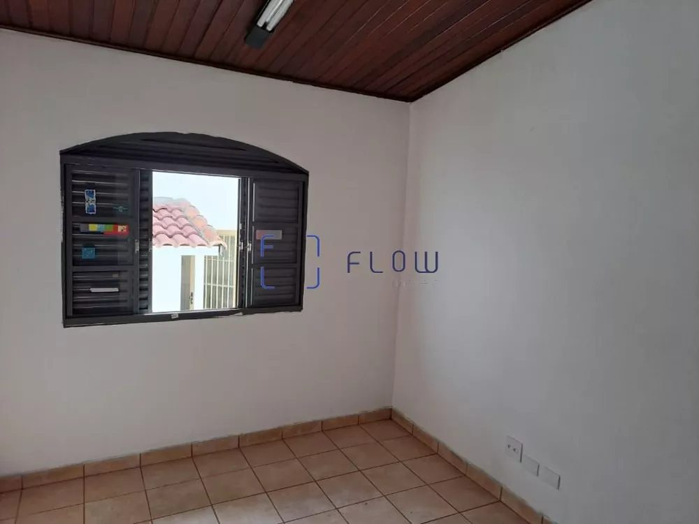 Casa à venda com 4 quartos, 190m² - Foto 4