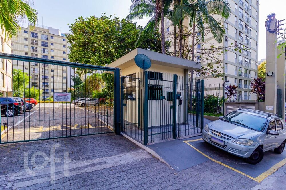 Apartamento à venda com 3 quartos, 87m² - Foto 4