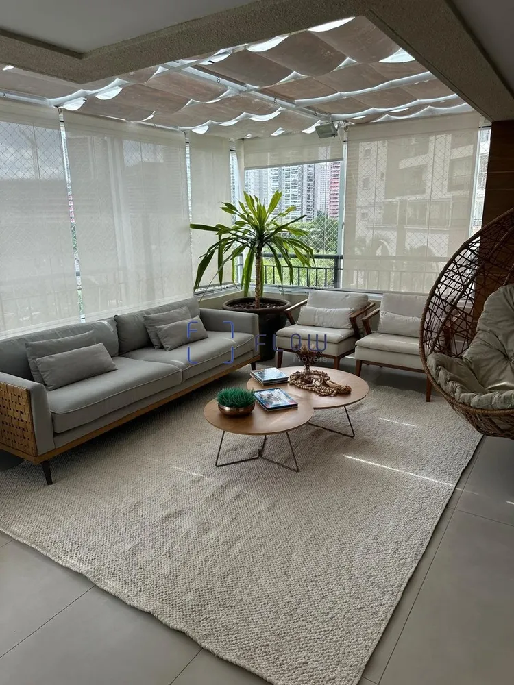 Apartamento, 3 quartos, 170 m² - Foto 1