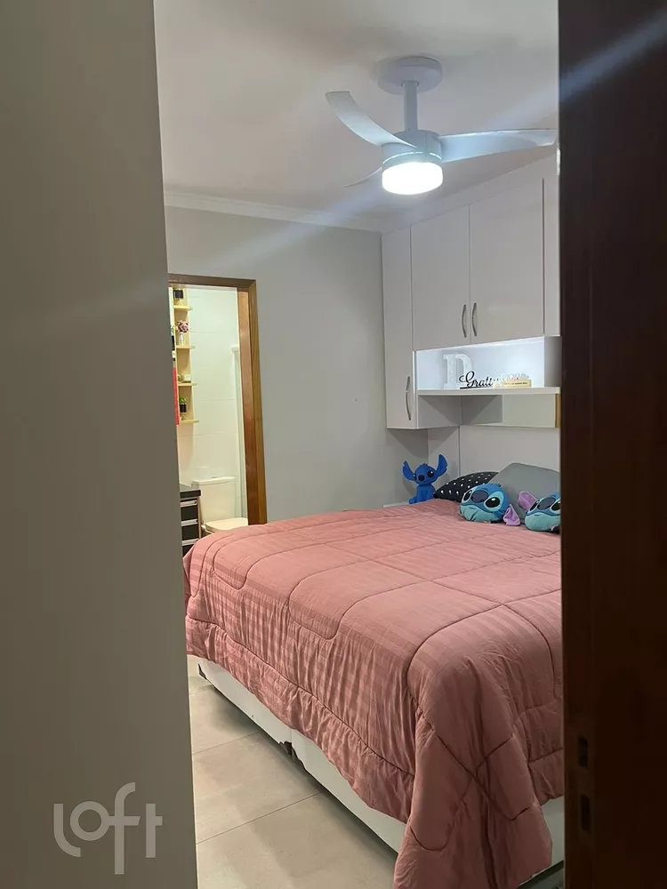 Apartamento à venda com 2 quartos, 77m² - Foto 2