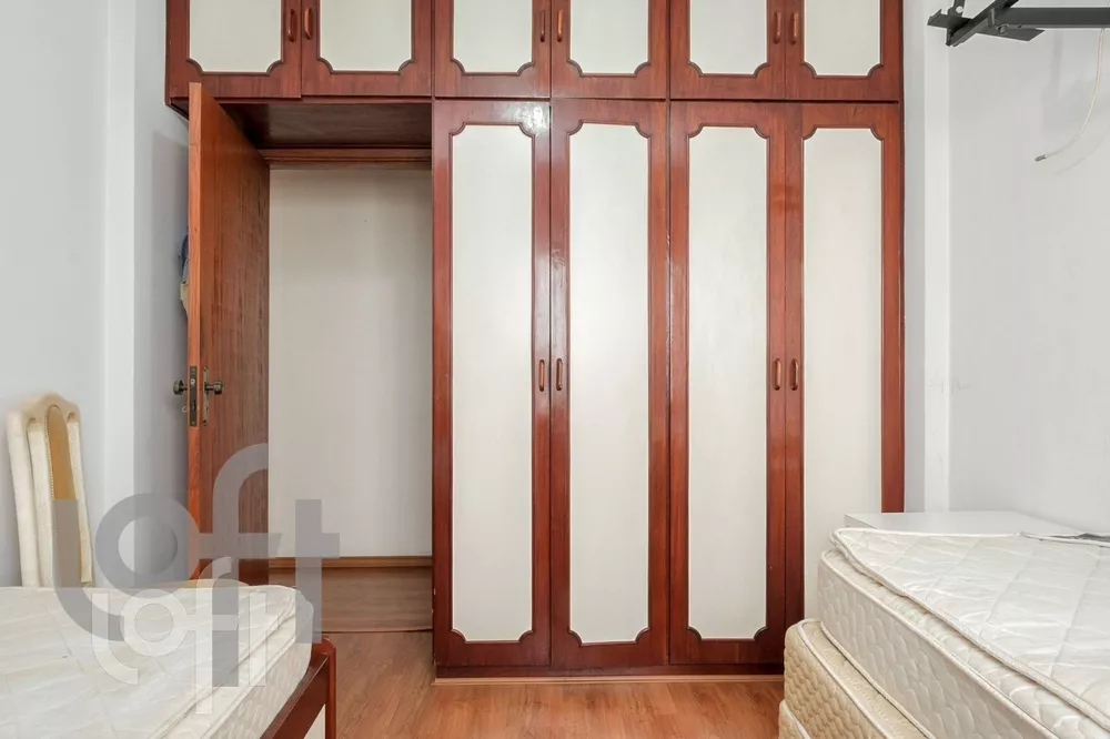 Apartamento à venda com 3 quartos, 70m² - Foto 4