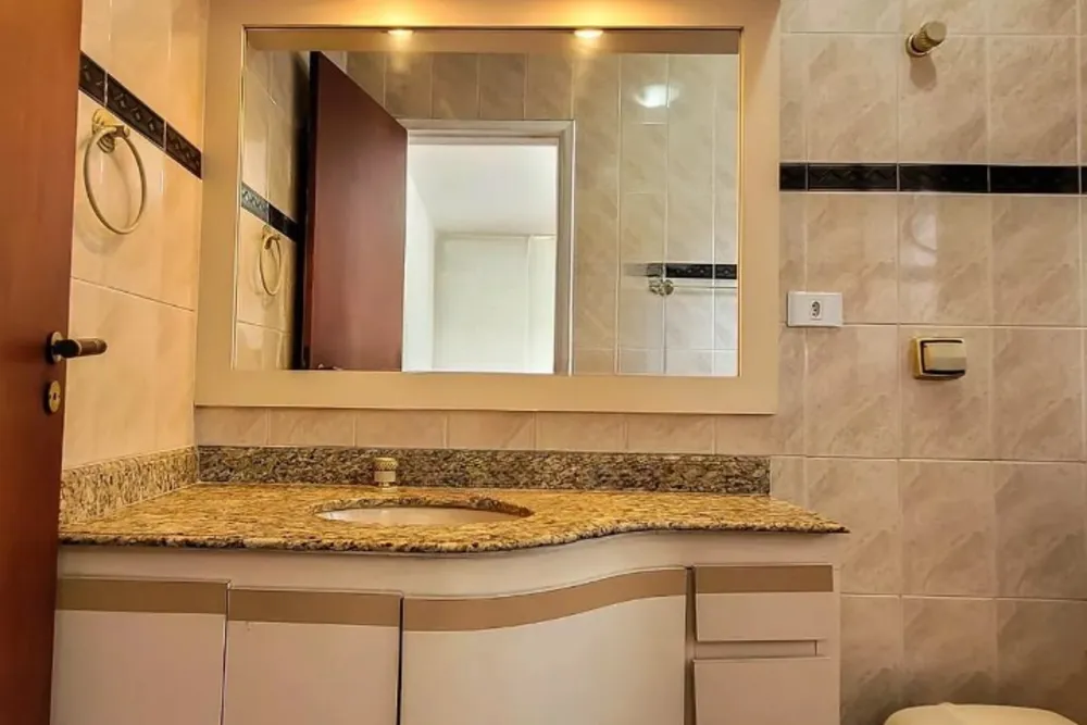 Casa, 3 quartos, 228 m² - Foto 4