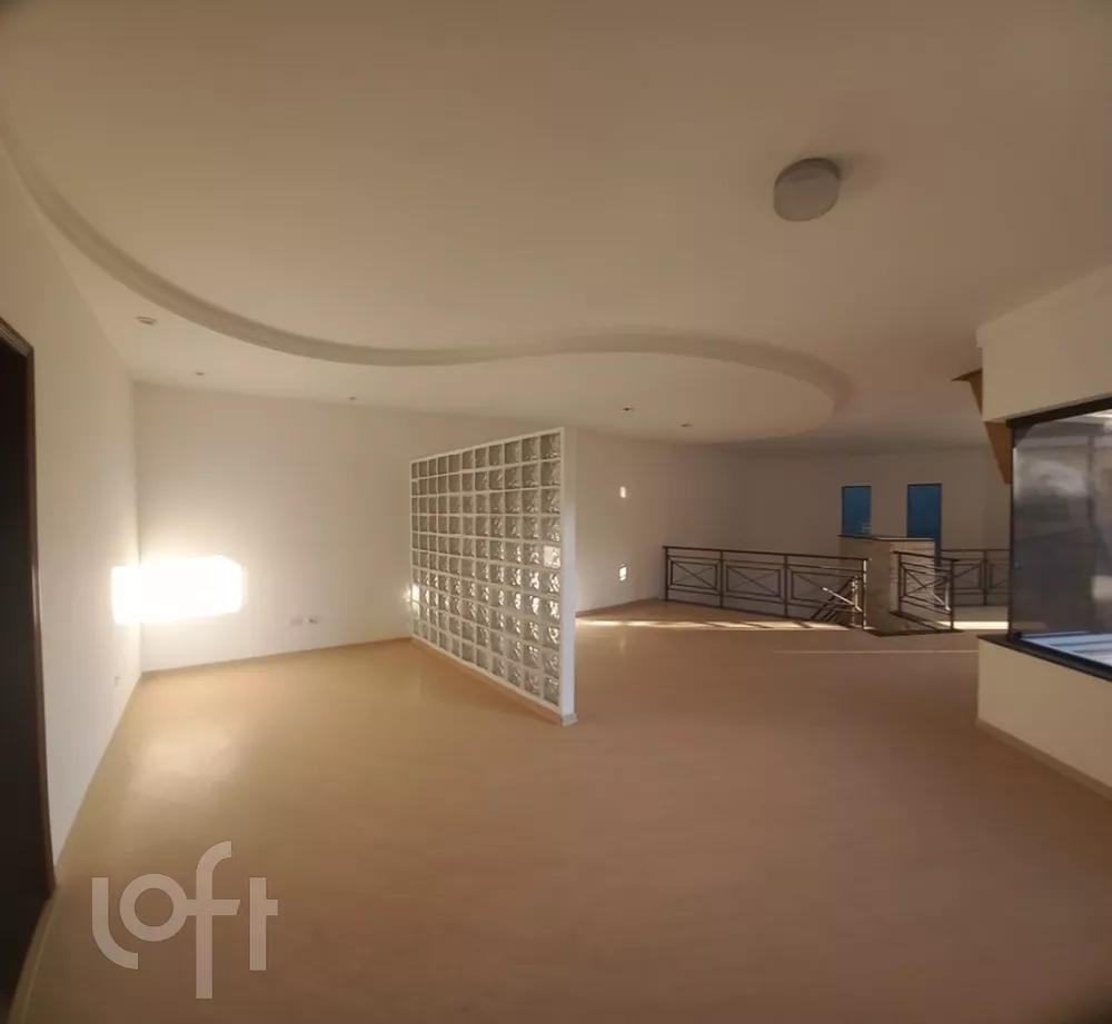 Casa à venda com 3 quartos, 354m² - Foto 1