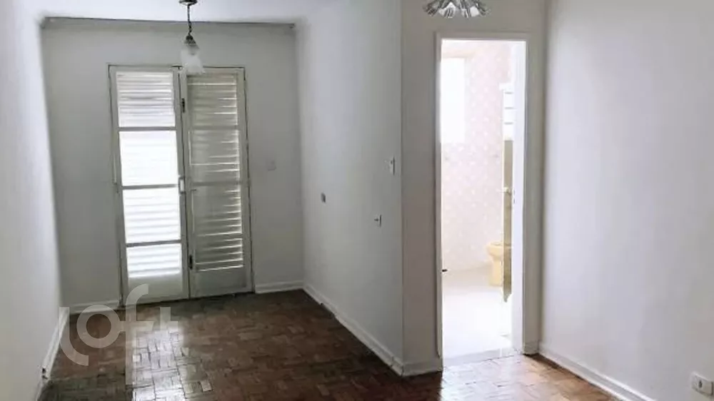 Casa à venda com 5 quartos, 138m² - Foto 3