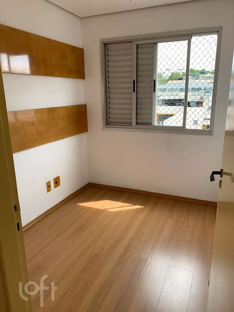 Apartamento à venda com 3 quartos, 75m² - Foto 3