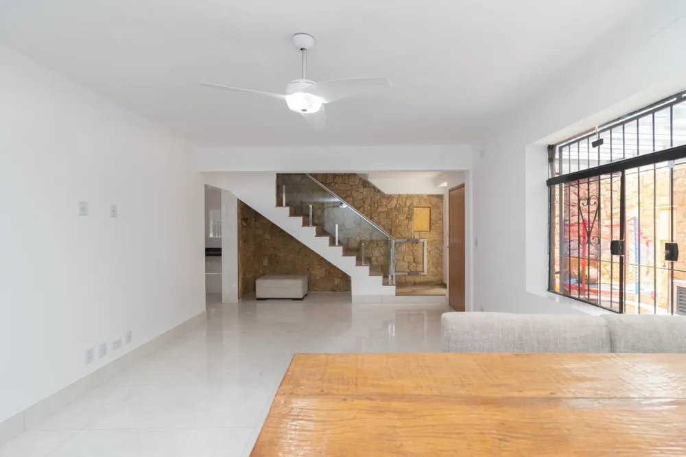 Casa, 2 quartos, 400 m² - Foto 1