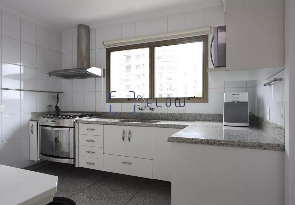 Apartamento à venda com 4 quartos, 288m² - Foto 8