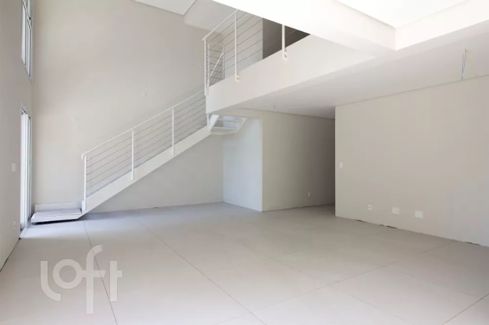 Apartamento à venda com 2 quartos, 197m² - Foto 1