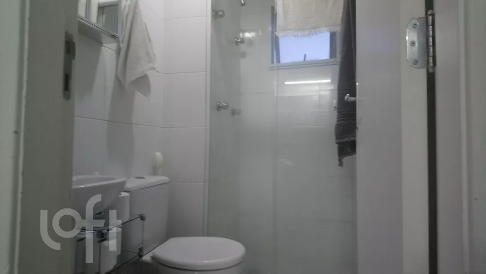 Apartamento à venda com 2 quartos, 46m² - Foto 3