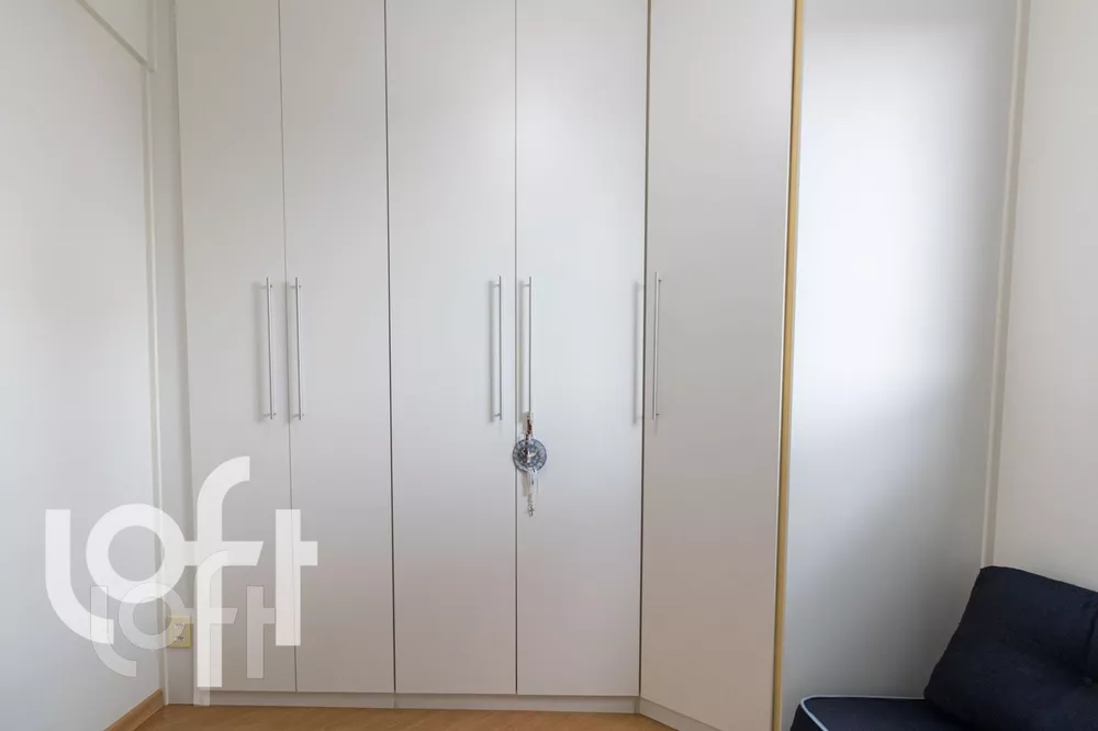 Apartamento à venda com 2 quartos, 69m² - Foto 3