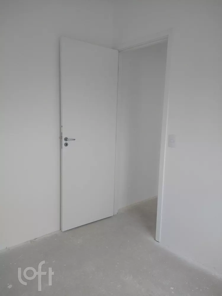 Apartamento à venda com 2 quartos, 46m² - Foto 3