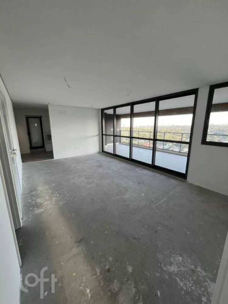 Apartamento à venda com 3 quartos, 143m² - Foto 1