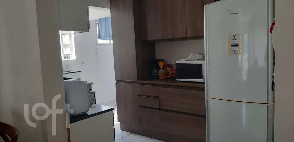 Apartamento à venda com 3 quartos, 79m² - Foto 11