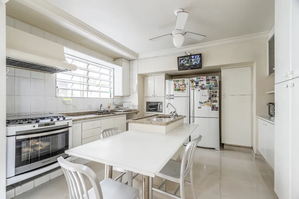 Casa, 4 quartos, 300 m² - Foto 10