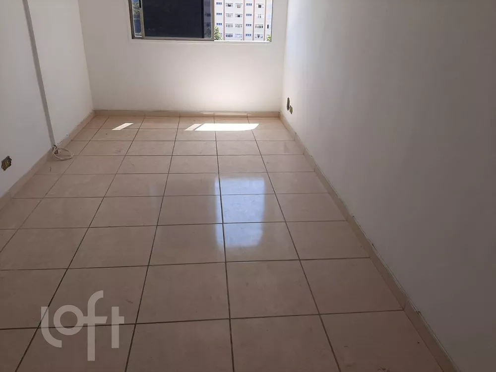 Apartamento à venda com 2 quartos, 77m² - Foto 1