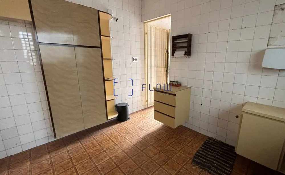 Sobrado, 15 quartos, 300 m² - Foto 7