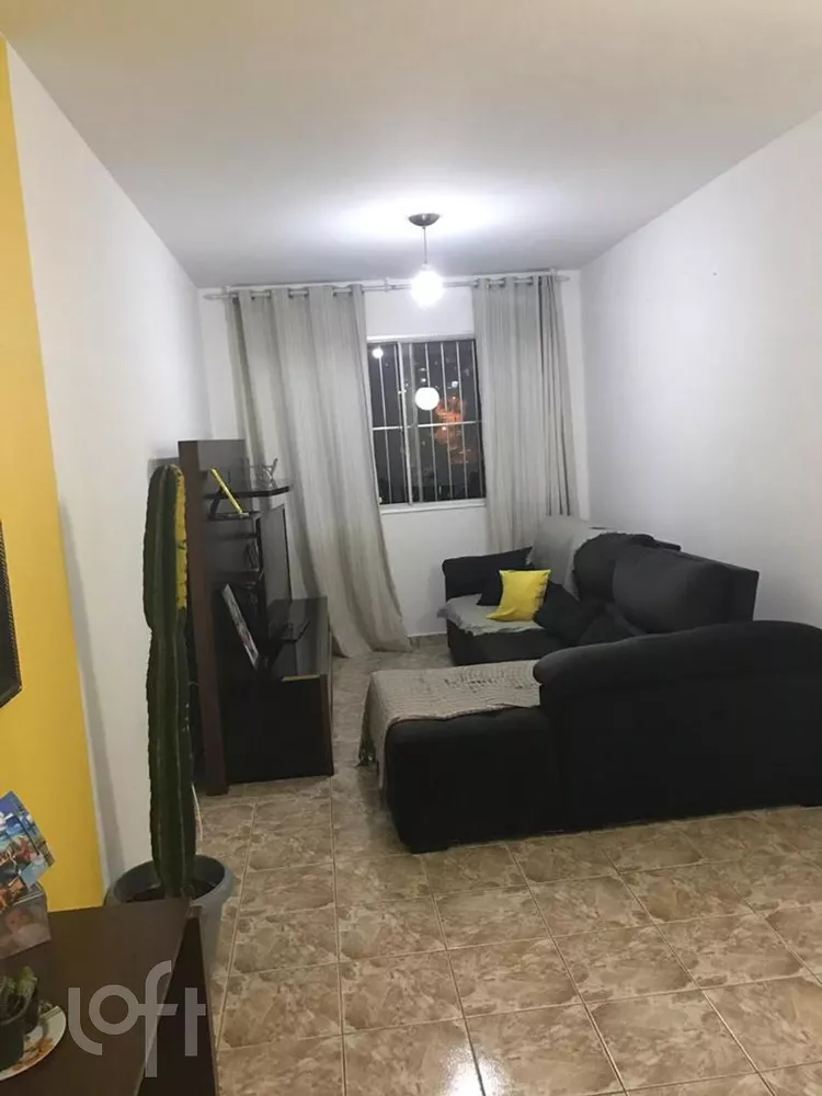 Apartamento à venda com 2 quartos, 57m² - Foto 1