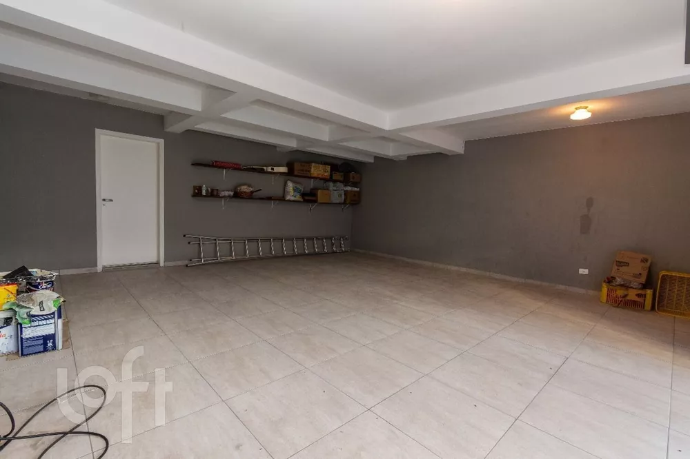 Casa à venda com 3 quartos, 267m² - Foto 4